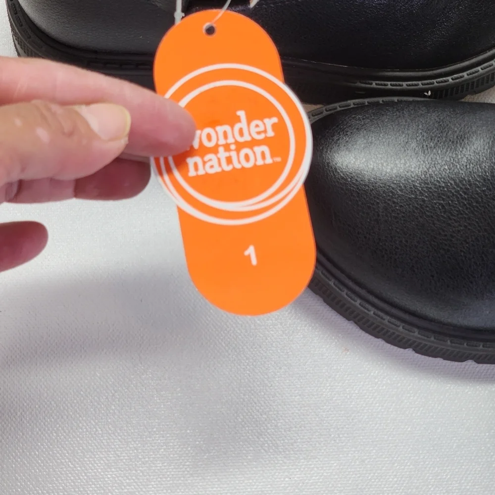 Wonder Nation Black Boots with Glitter Accent